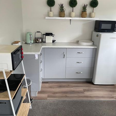 Modern Studio Apartment Motueka Dış mekan fotoğraf