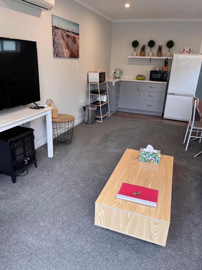 Modern Studio Apartment Motueka Dış mekan fotoğraf